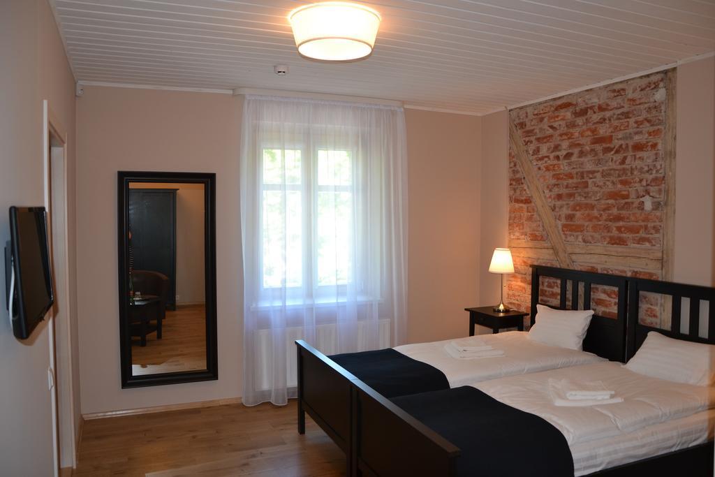 Hotel Liepa Šilutė Esterno foto